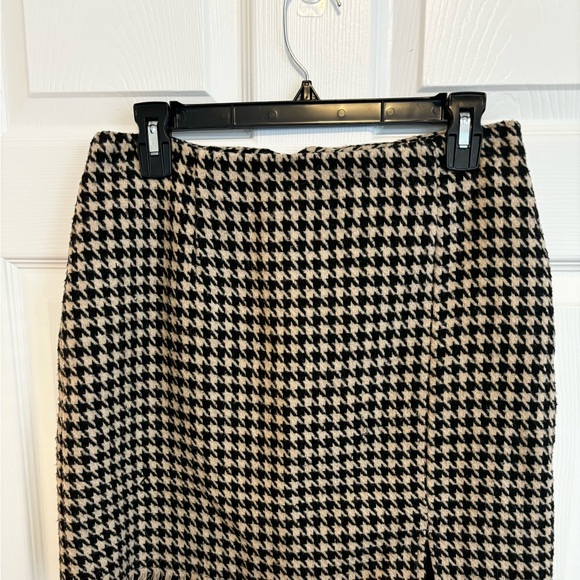 CHRISTIAN SIRIANO BLACK & TAN HOUNDSTOOTH ZIPPERED LINED MINI SKIRT  SZ S - Picture 9 of 12
